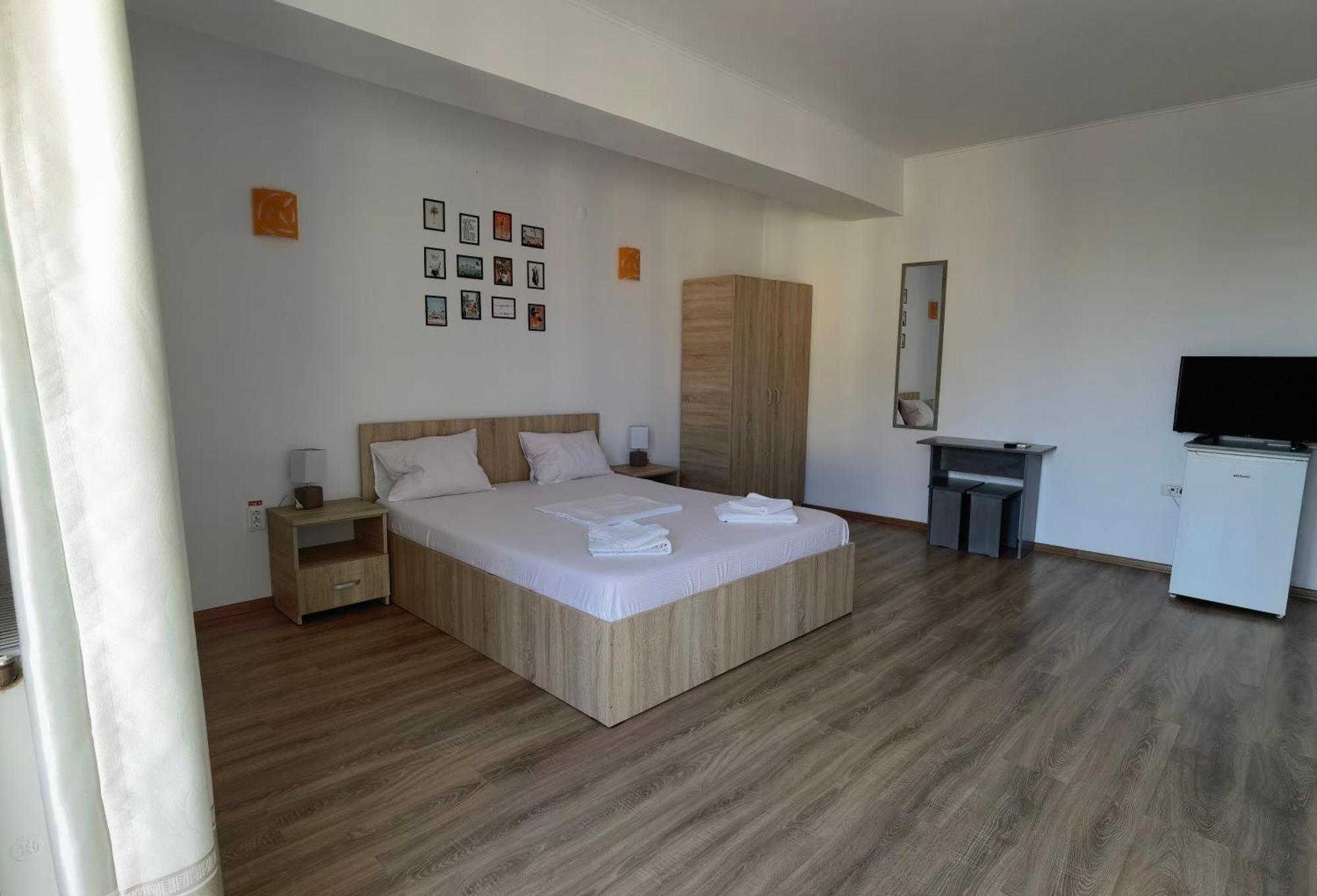Casa Tatiana Hotel เอโฟริเอนอร์ด ภายนอก รูปภาพ